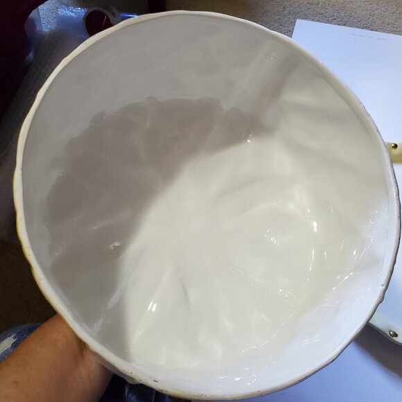 Vintage Cake Plate by Cresco, Inc. - Picture 9 of 16